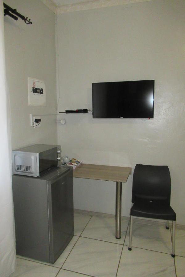 Pab-Love Guest House Kuruman Exterior foto